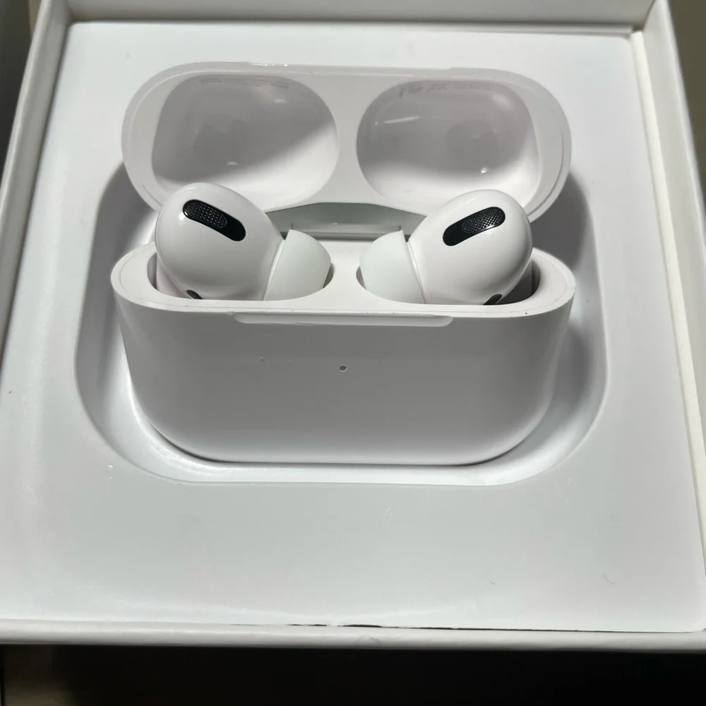 & Other Stories apple airpods